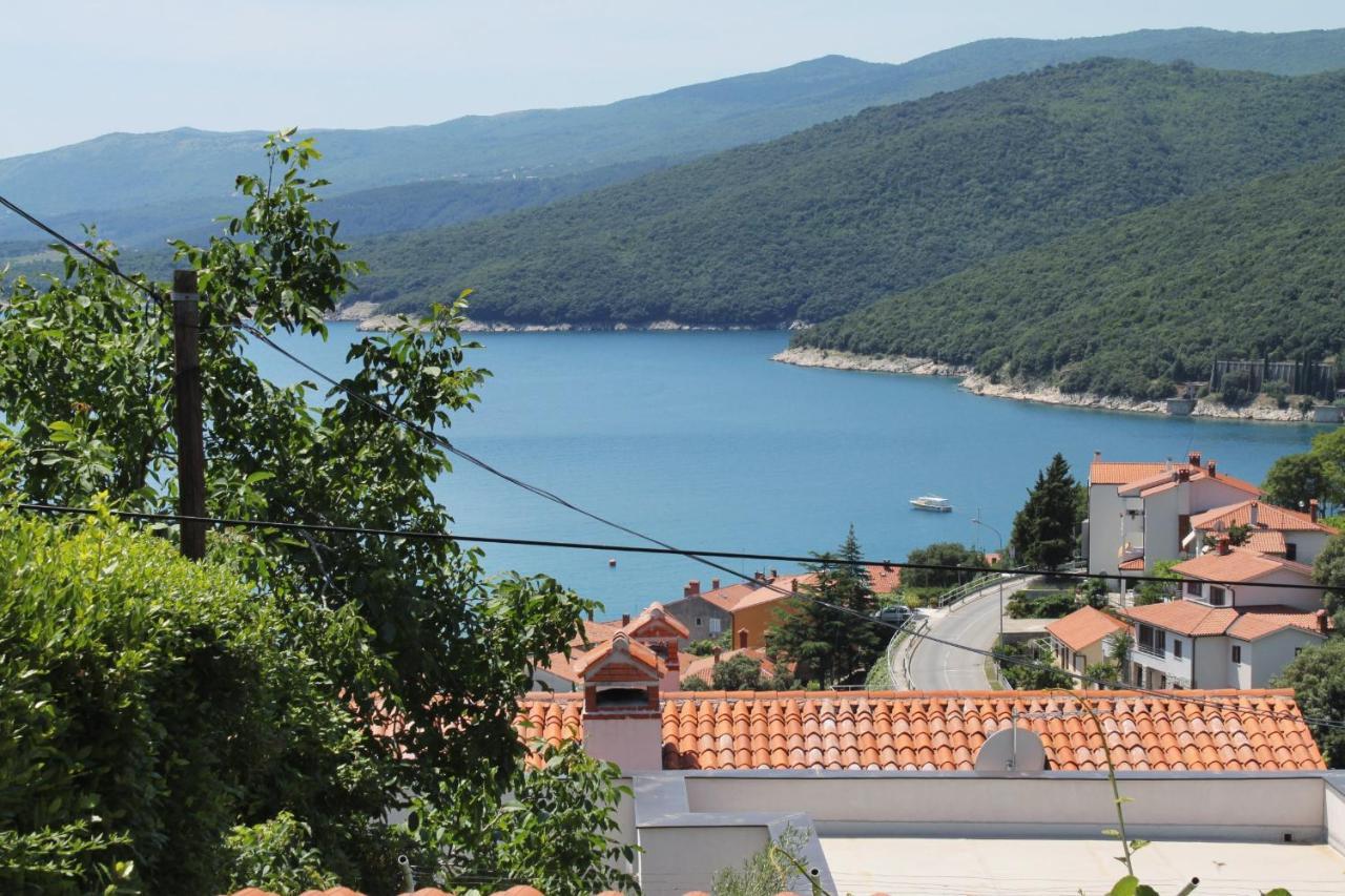 Apartments With A Parking Space Rabac, Labin - 2340 Eksteriør bilde